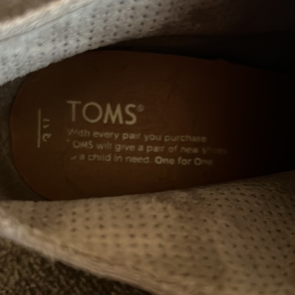 Tom's suede distressed lace up stacked taupe oatmeal ankle booties Size 8 - Picture 8 of 14